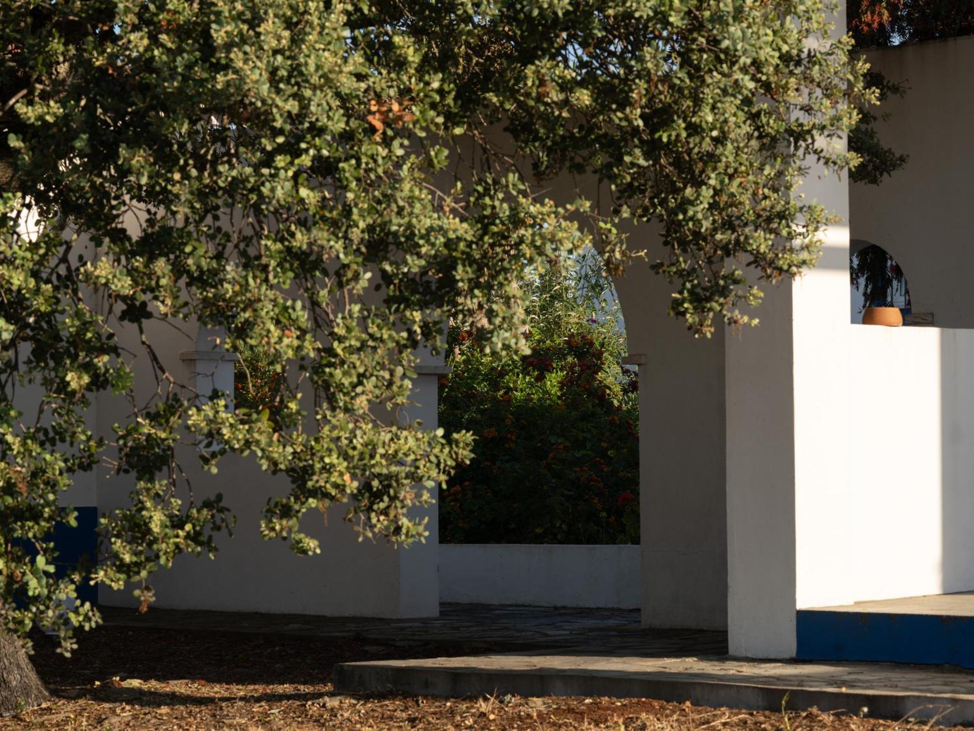Change The World - Herdade Monte Do Peral Montes Juntos Exterior photo